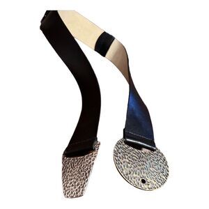 Chico's Leather Adjustable‎ Waist Belt Hammered Silver Gold Tone Womens M